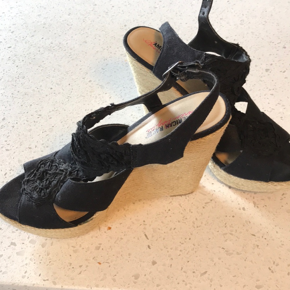 Wedge sandals
